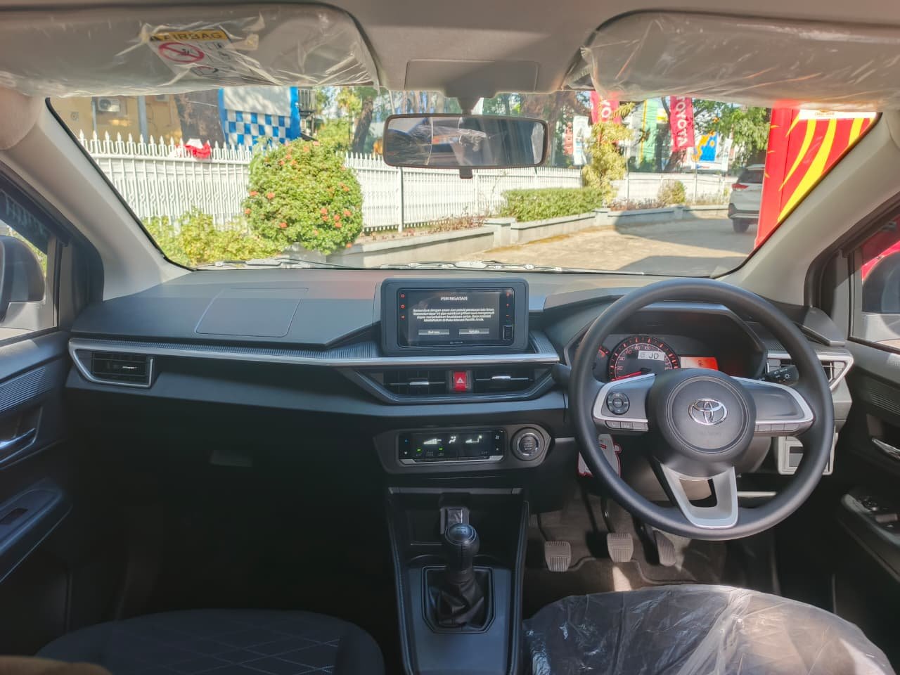 Foto Bagian Dashboard Mobil