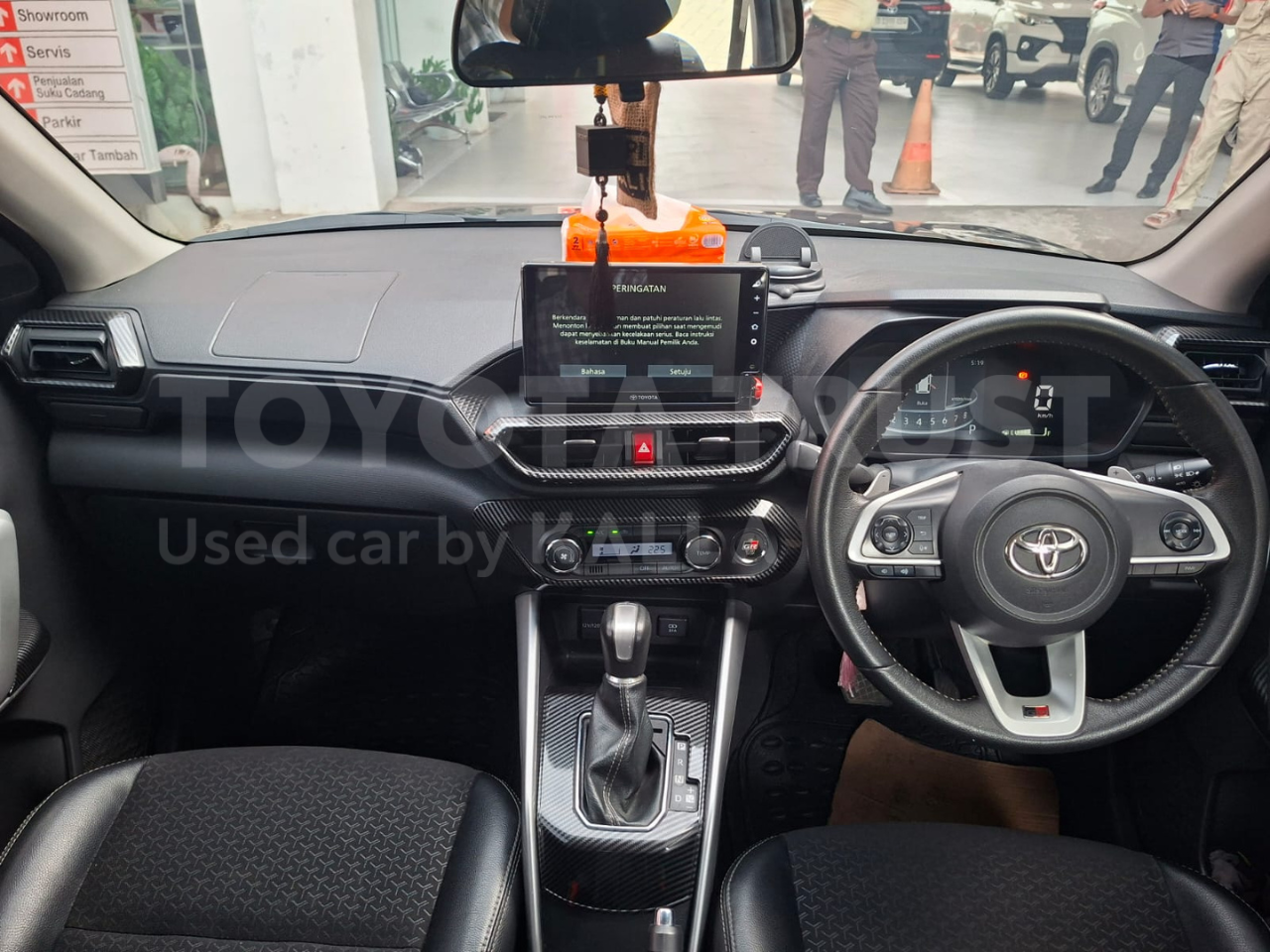 Foto Bagian Dashboard Mobil
